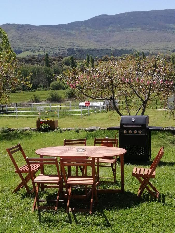 El Mirador del Gato I y II Mesegar de Corneja Exterior foto